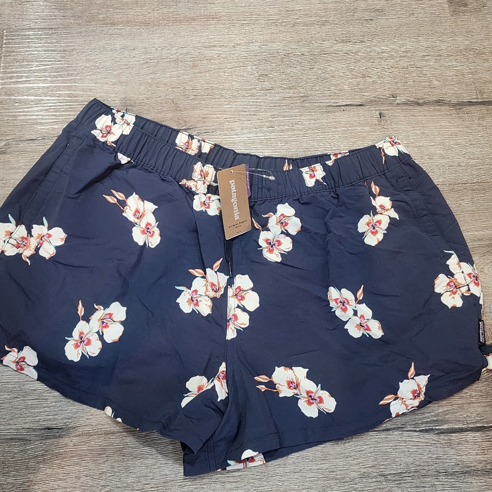 New Tags Nwt Women Patagonoa Naggoes Shorys Blue Floral Print L Large 2.5